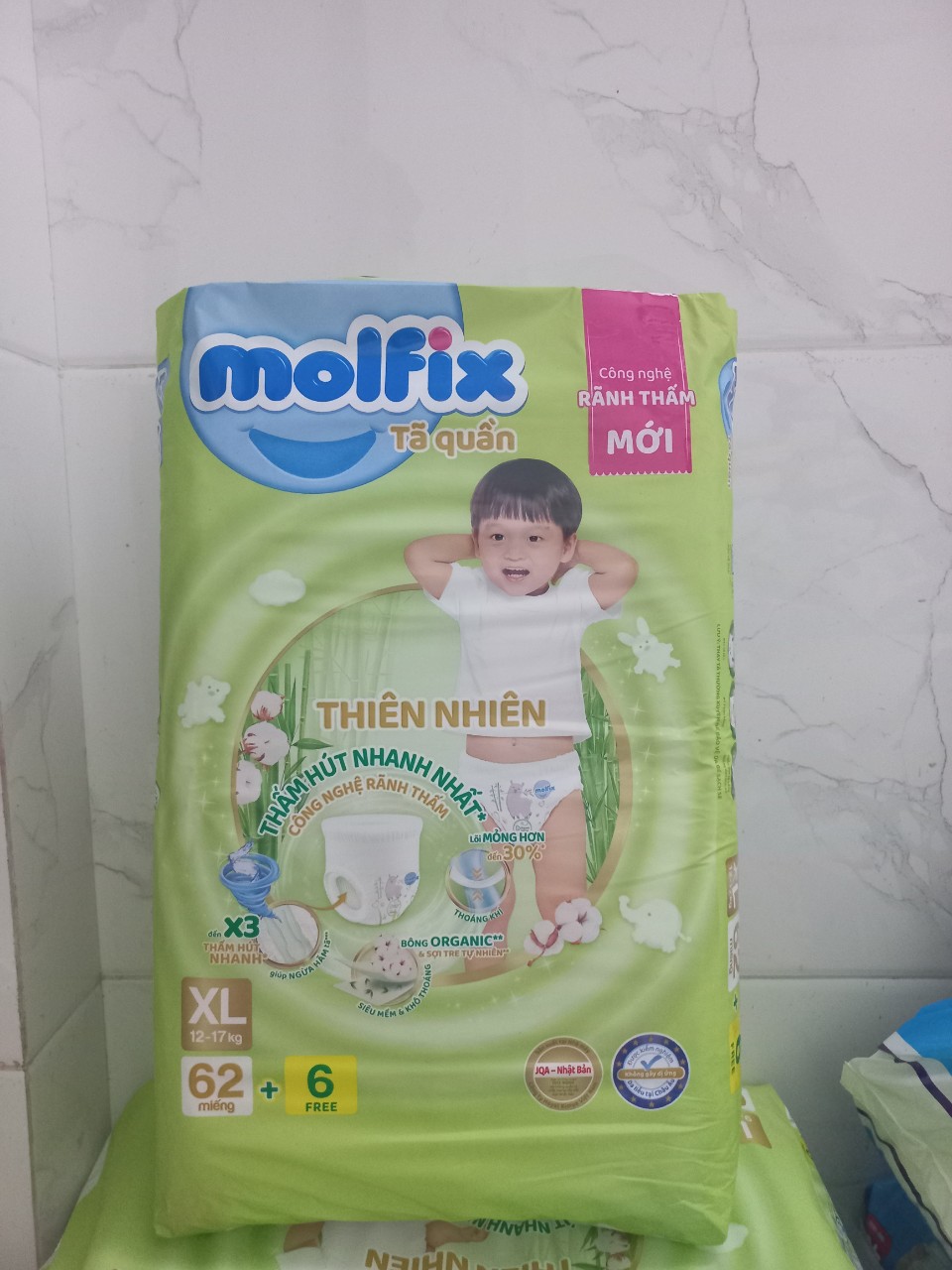 Bỉm quần Molfix XL62+6 (cho bé 12-17kg)