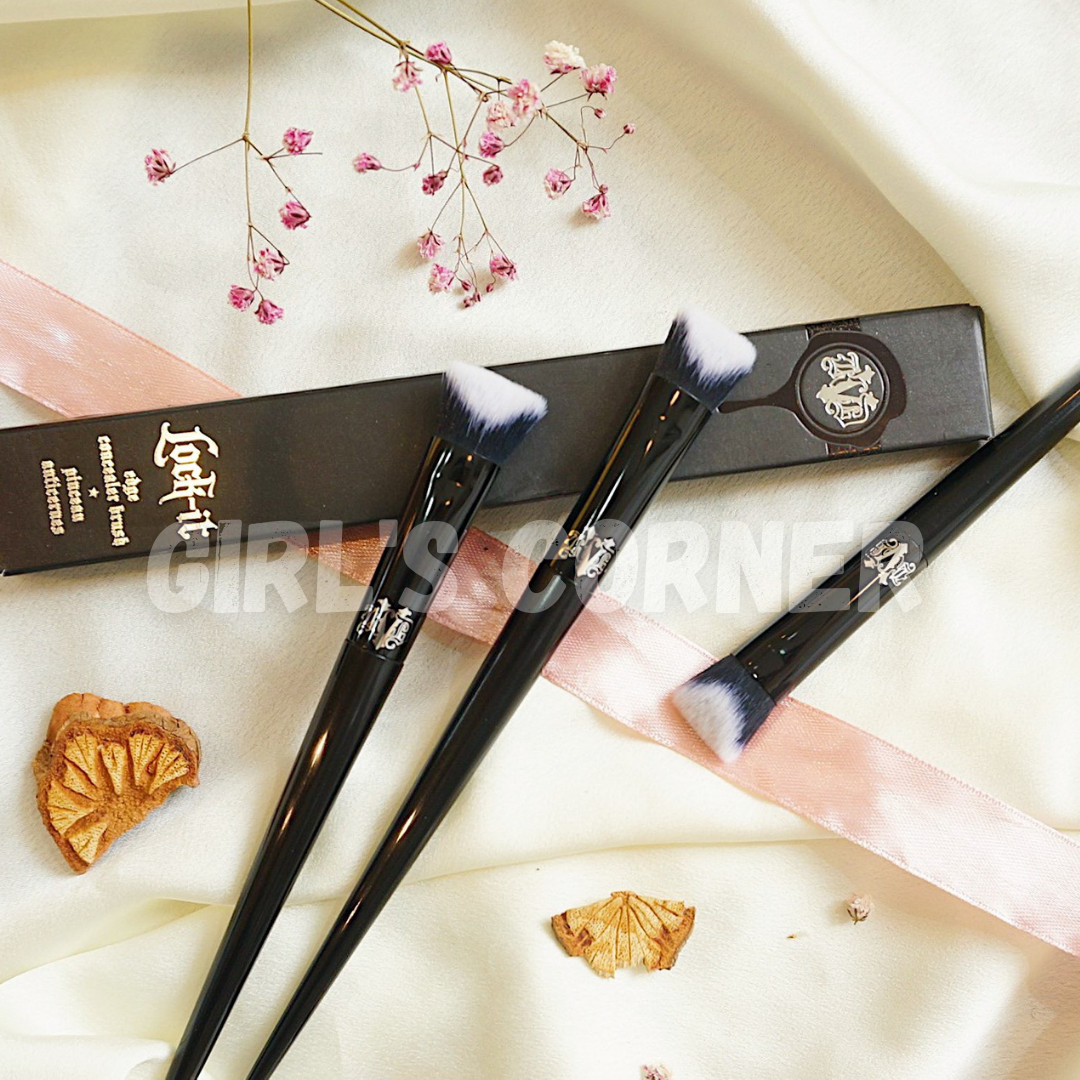 Cọ che khuyết điểm - sóng mũi Kat Von D40