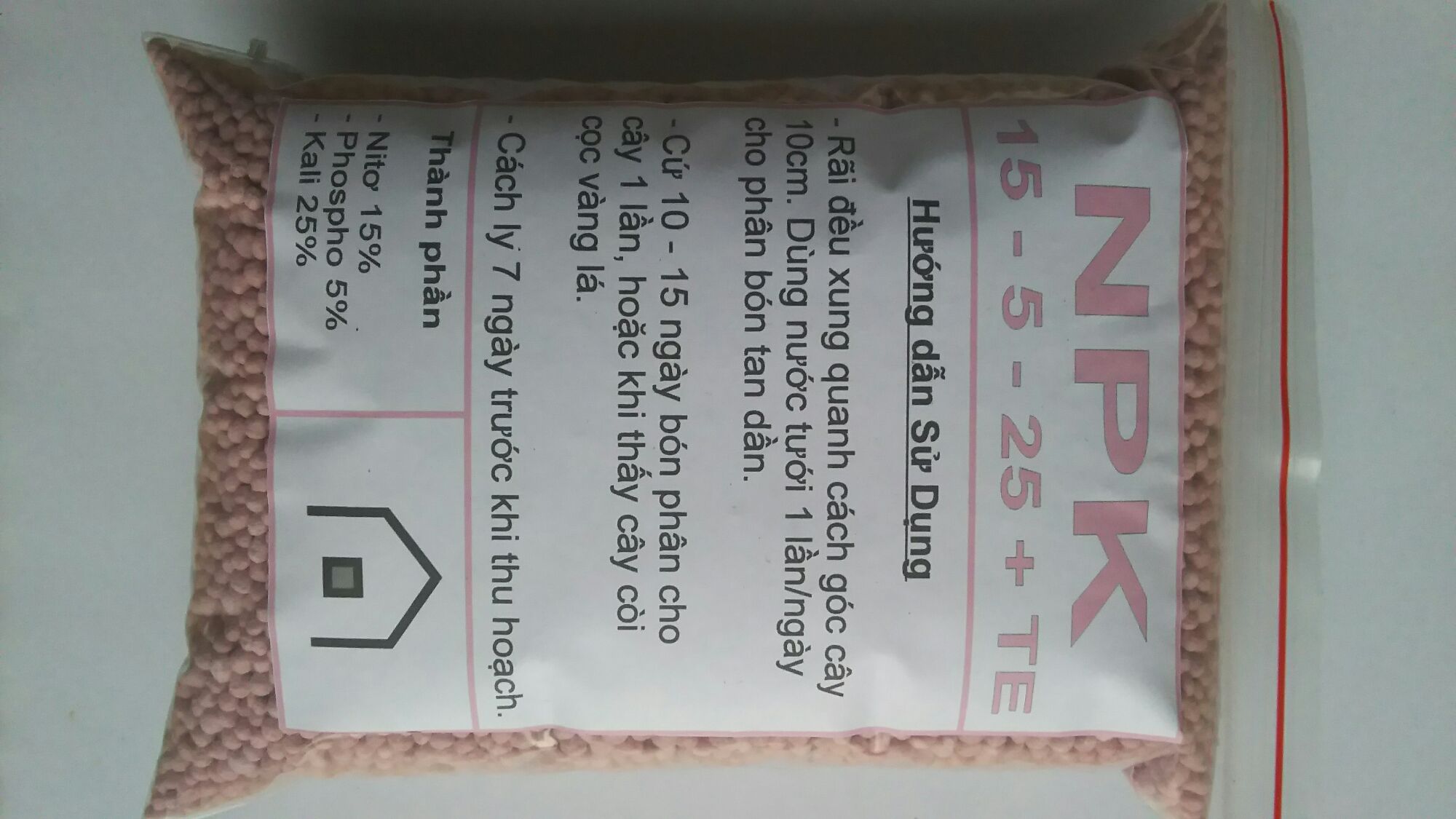 1 kg phân bón npk 15-5-25 cao cấp chính hãng, dùng cho hoa kiểng, cây ăn trái, rau màu