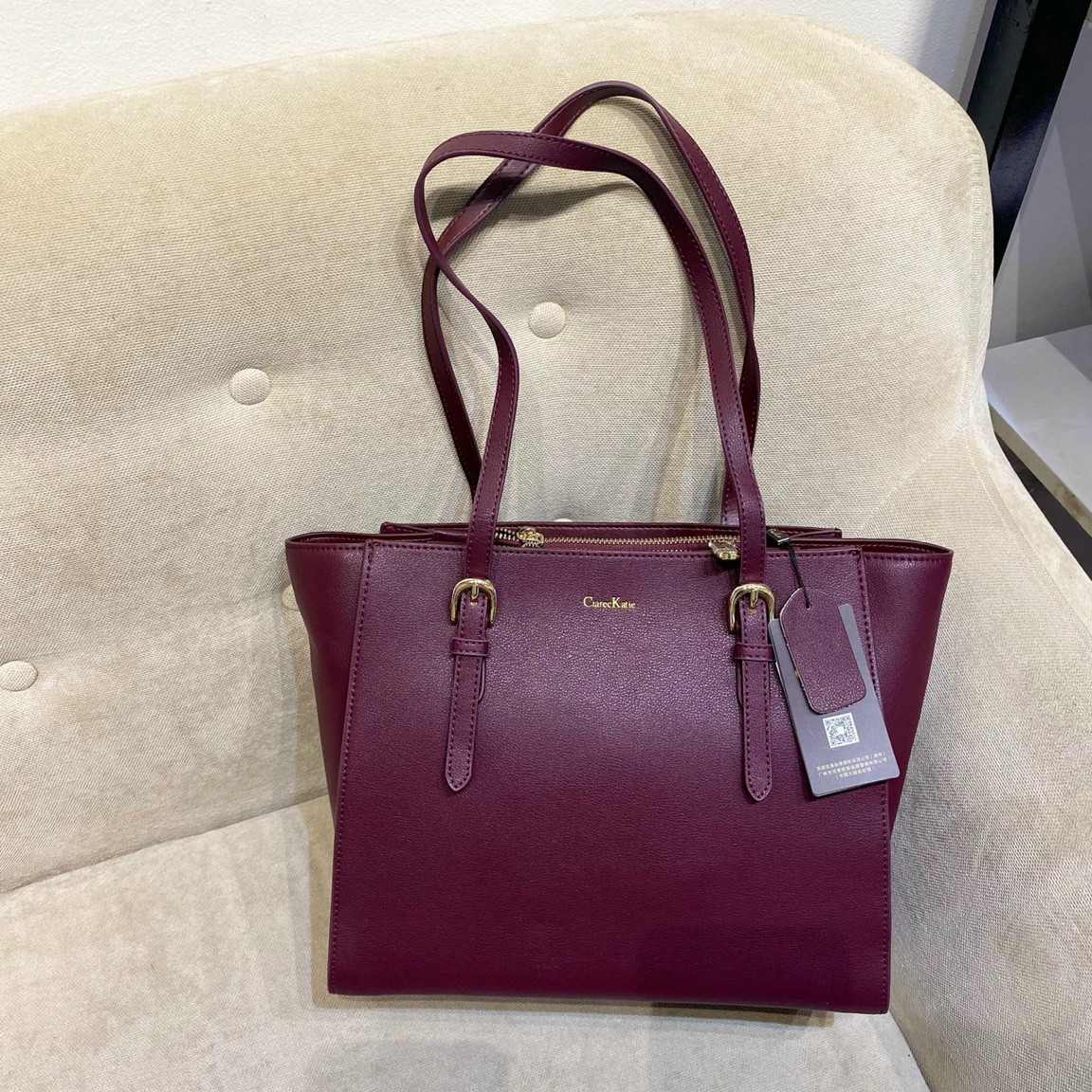 túi xách ClarecKatie size 37cm x27 cm x 13cm