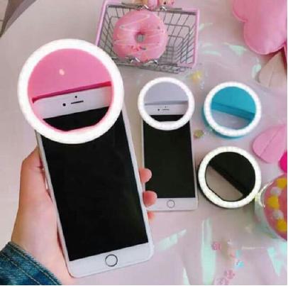 Đèn selfie kẹp điện thoại