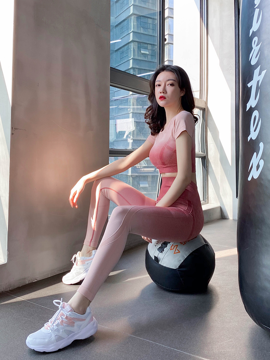 SET BỘ QUẦN ÁO TẬP GYM,YOGA CÓ SẴN LÓT NGỰC NÂNG MÔNG, LMN20