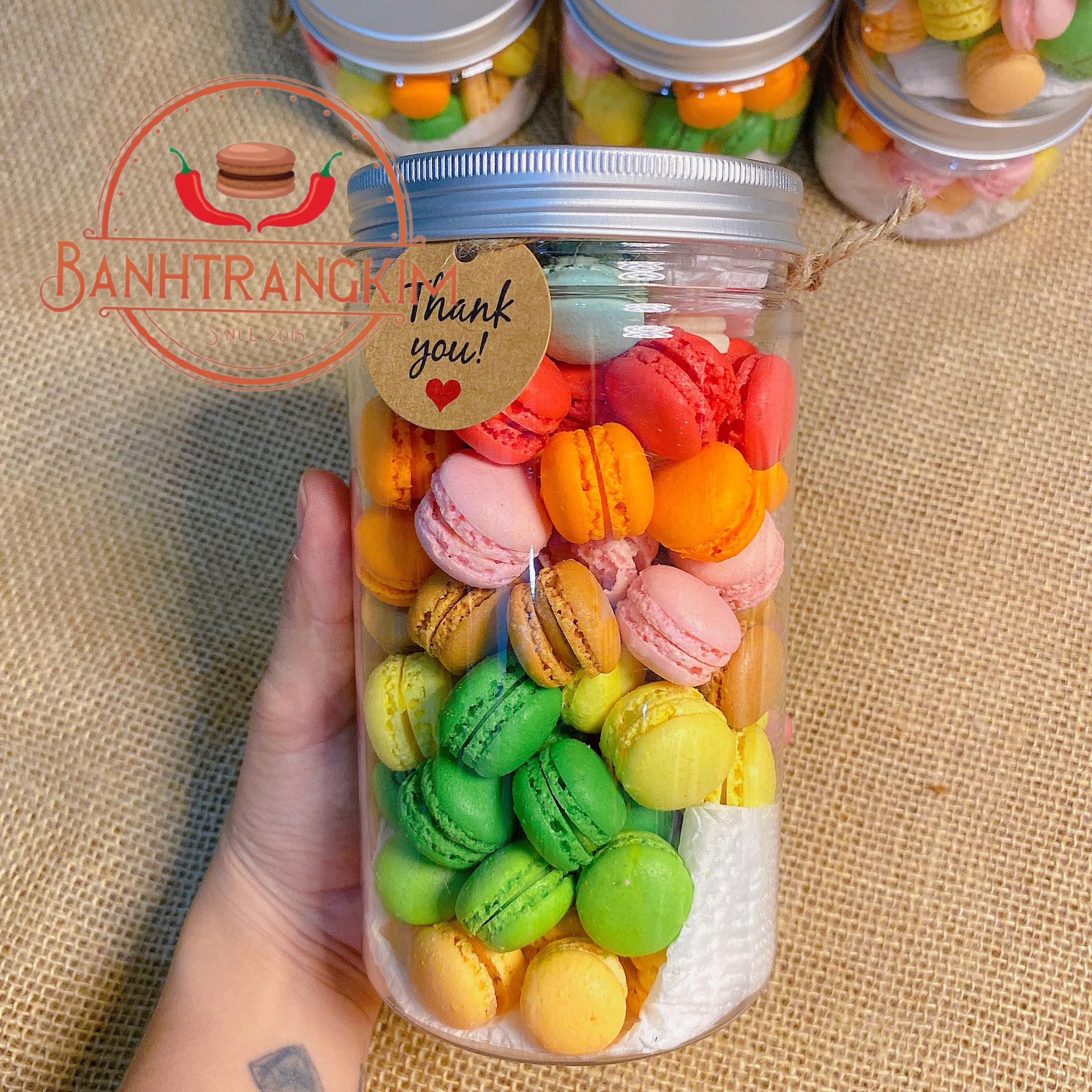 [HCM]Bánh macaron mini ( 100v Đựng trong hộp nhựa cao cấp )