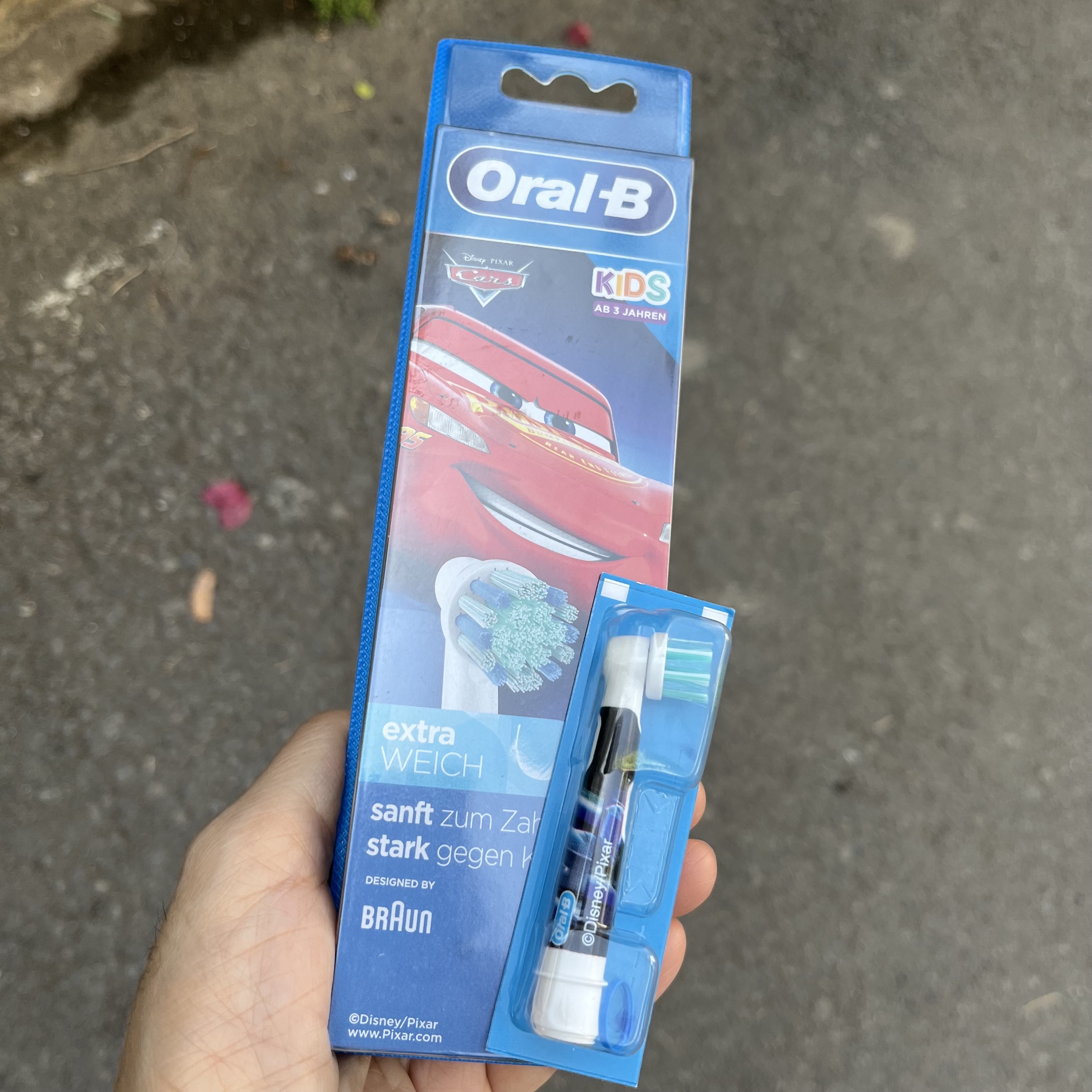 Đầu bàn chải điện trẻ em Oral-B. Made in Germany