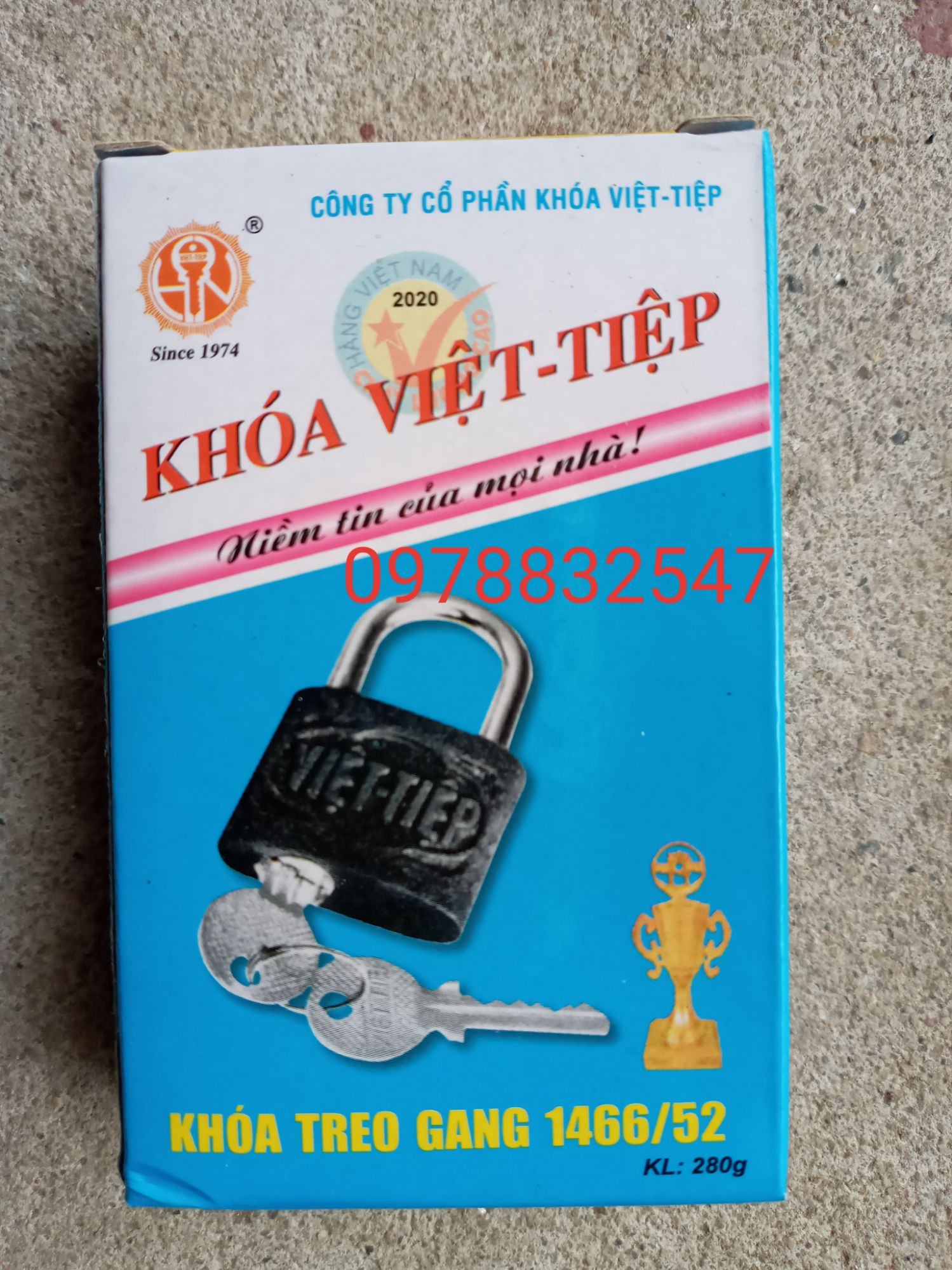 Khóa việt tiệp cầu 8 khóa 1466\52