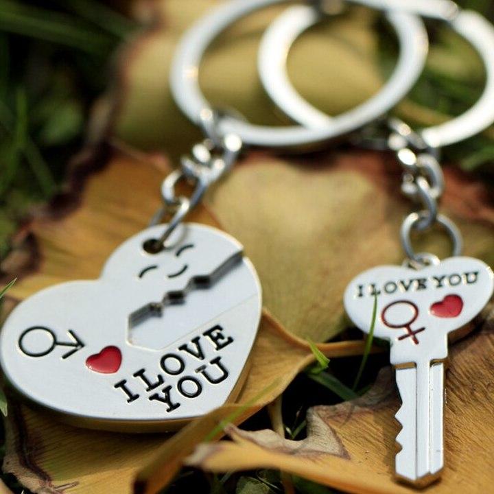 Móc khóa cặp đôi Love Key 2 mảnh ghép vào nhau - Móc khóa cặp tình yêu - Móc khóa couple