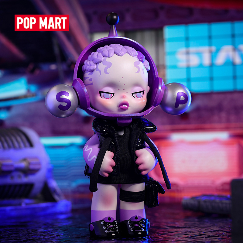Pop mart skullpanda ootd glaring figurine 绫耀大号