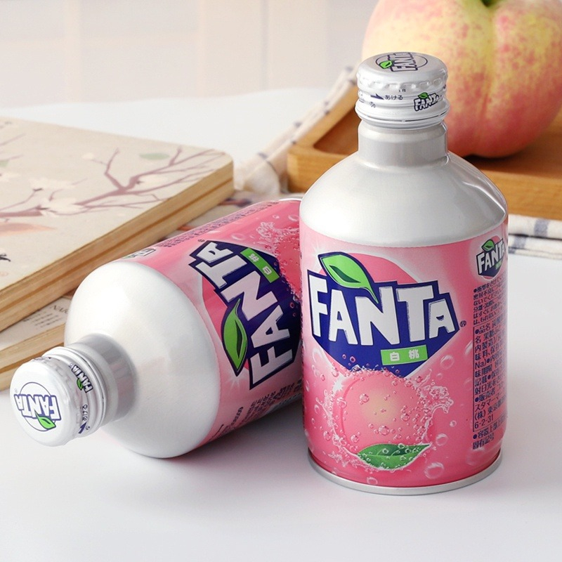 Nước Ngọt Fanta Hương Đào Chai 300ml - Hàng nội địa Nhật 100%