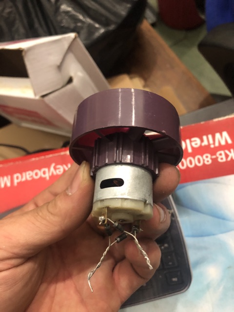 Tns. Động cơ quạt mini