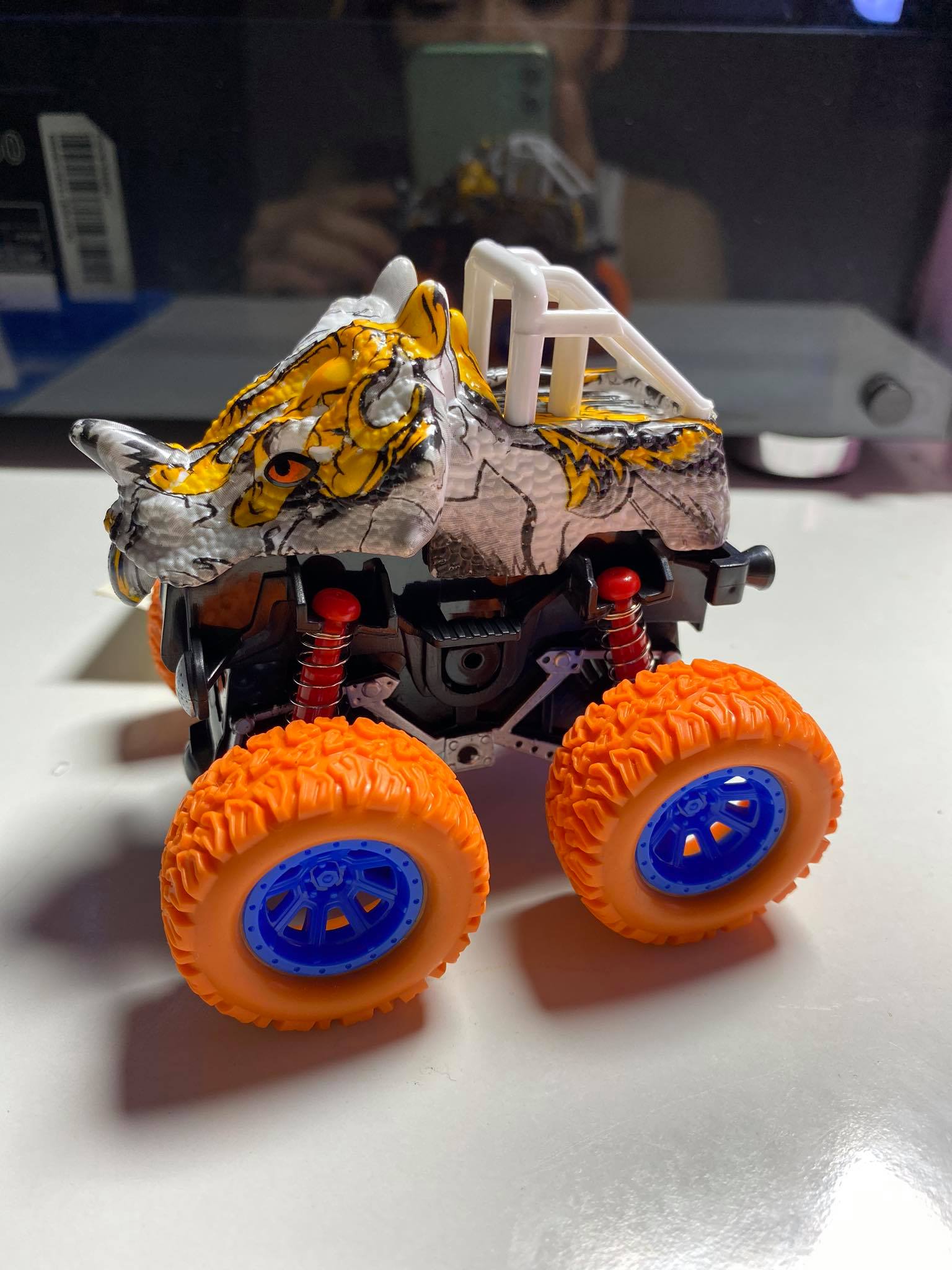 Xe Ô Tô Đồ Chơi Địa Hình Giảm Sóc Siêu Khỏe, Tốc Độ Mạnh Mẽ