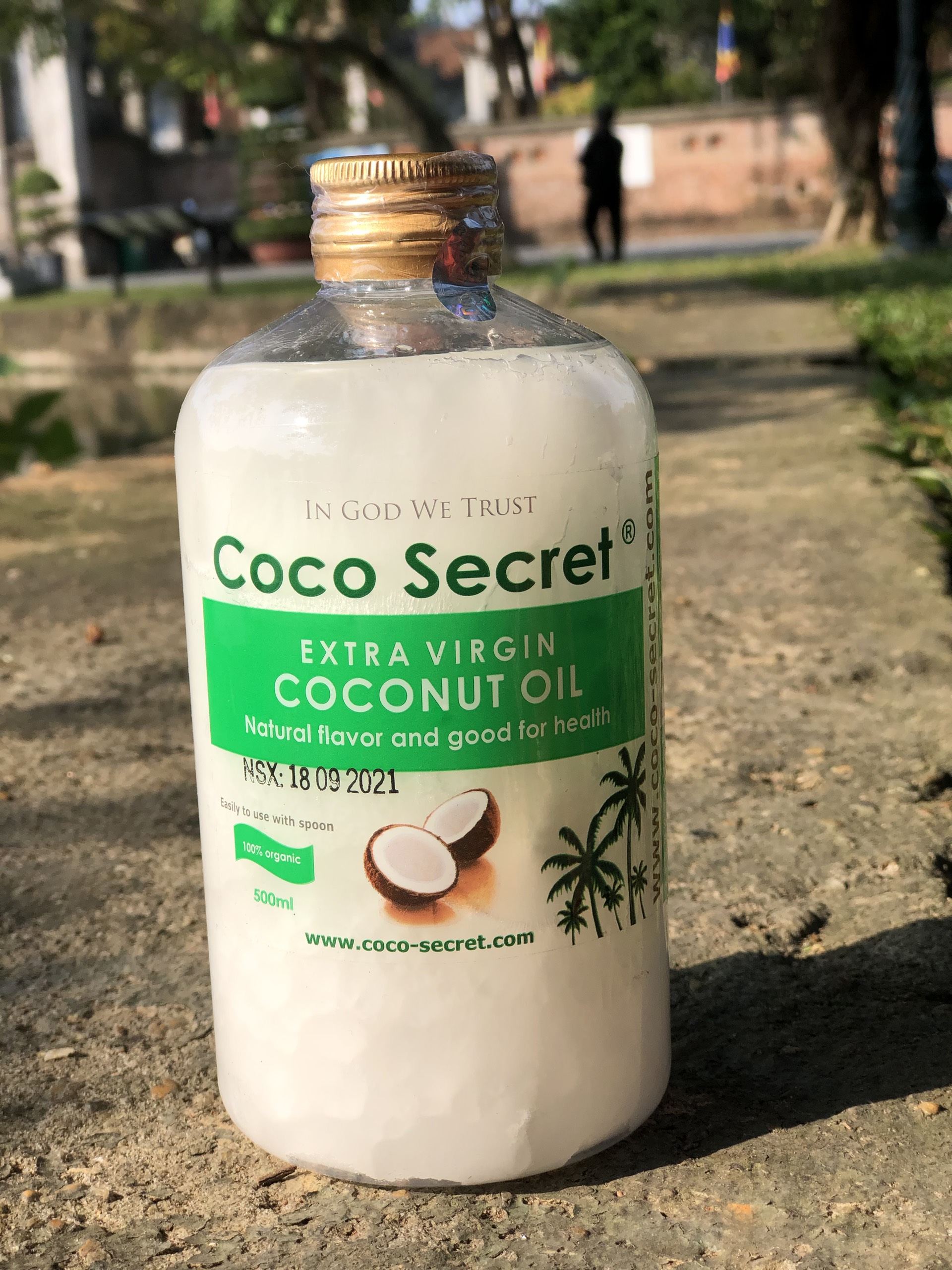 Dầu dừa nguyên chất Coco Secret 500ml