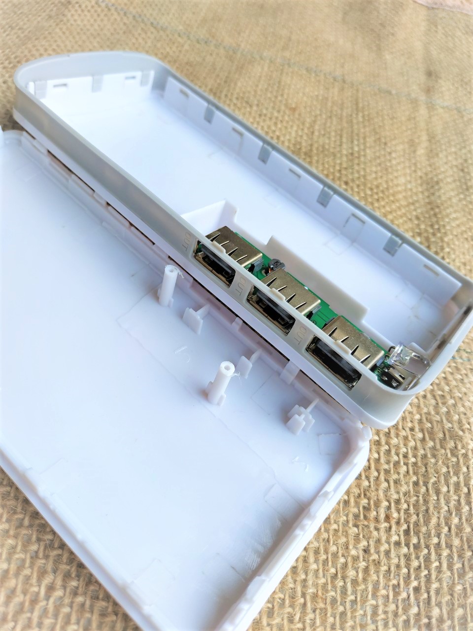 Vỏ hộp sạc dự phòng không lò xo 5 pin tự hàn