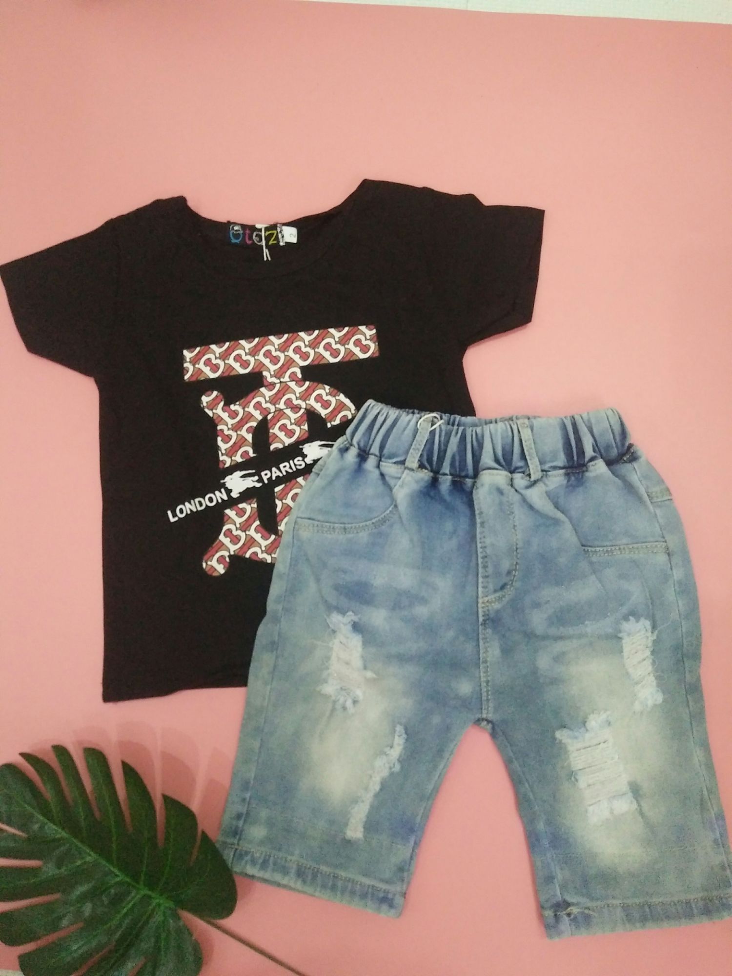 Set áo thun quần jean cool ngầu