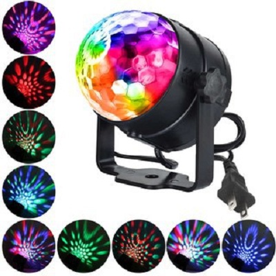 Đèn led xoay 7 màu cảm ứng theo nhạc trang trí tại gia đình, phòng karaoke, chất liệu cao cấp, bền bỉ (MN)