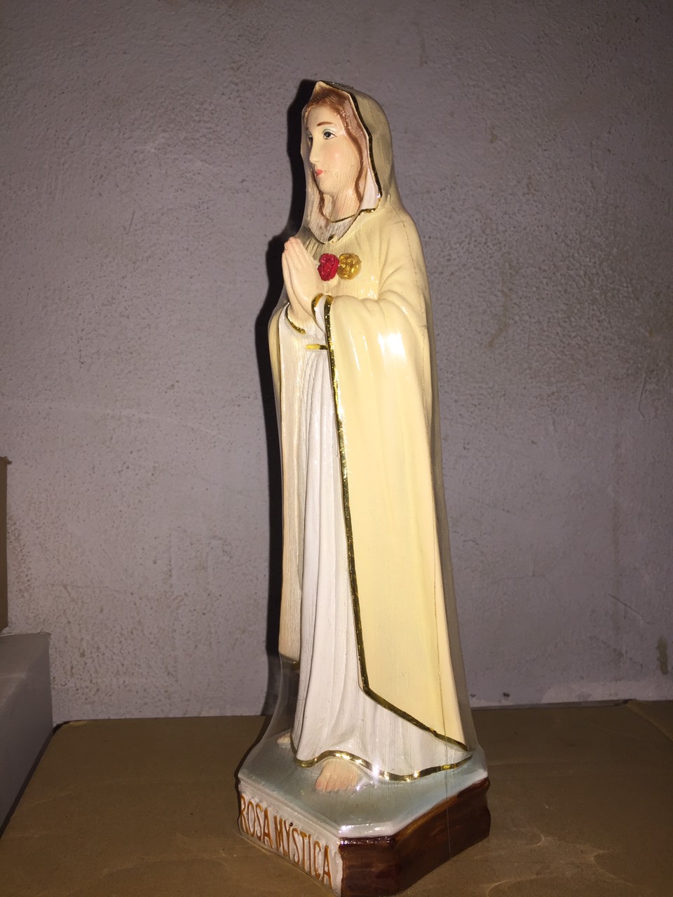 160. đức mẹ hoa hồng 30cm
