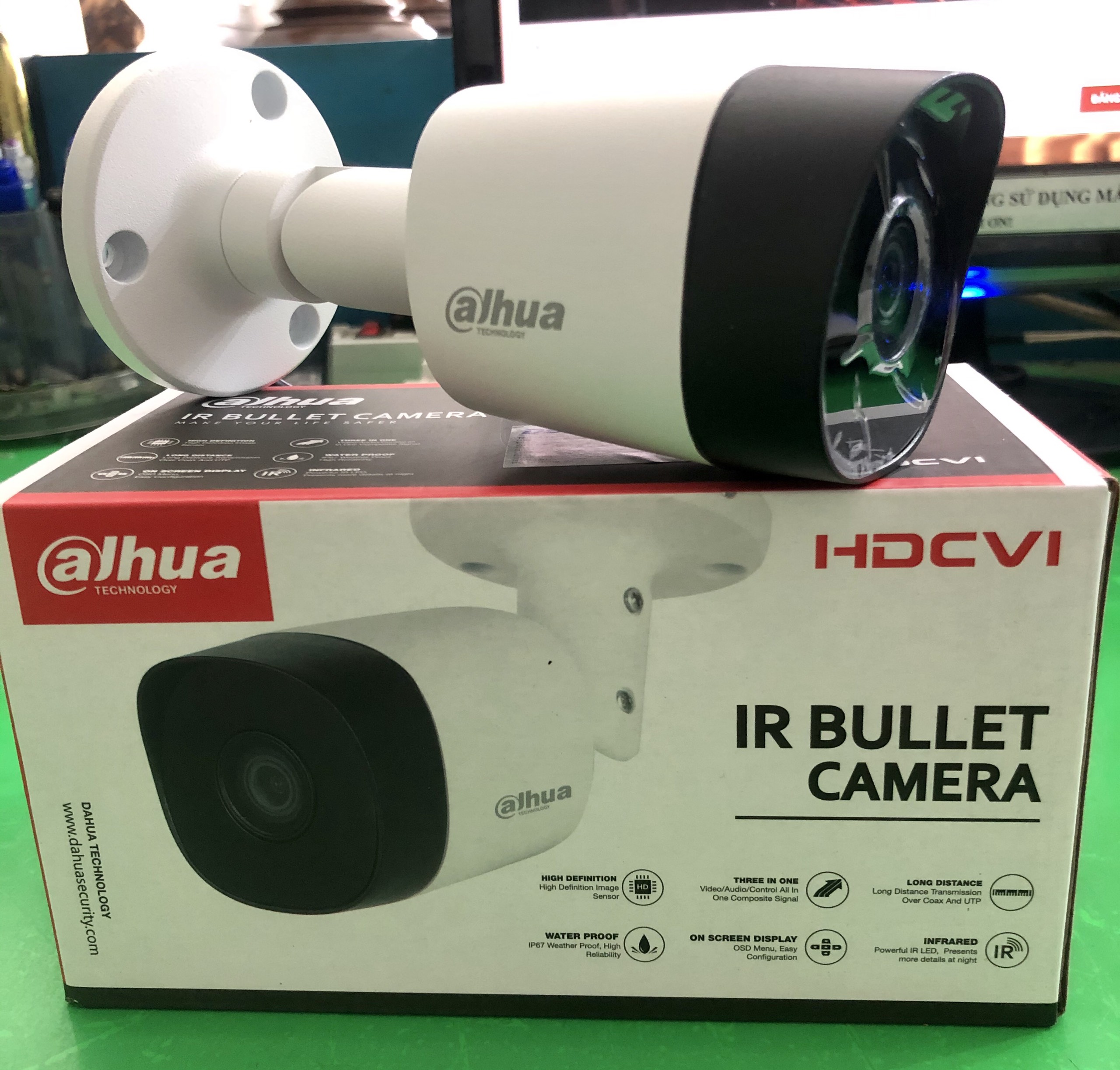 Camera hồng ngoại dahua 2mp dh-hac-b2a21p