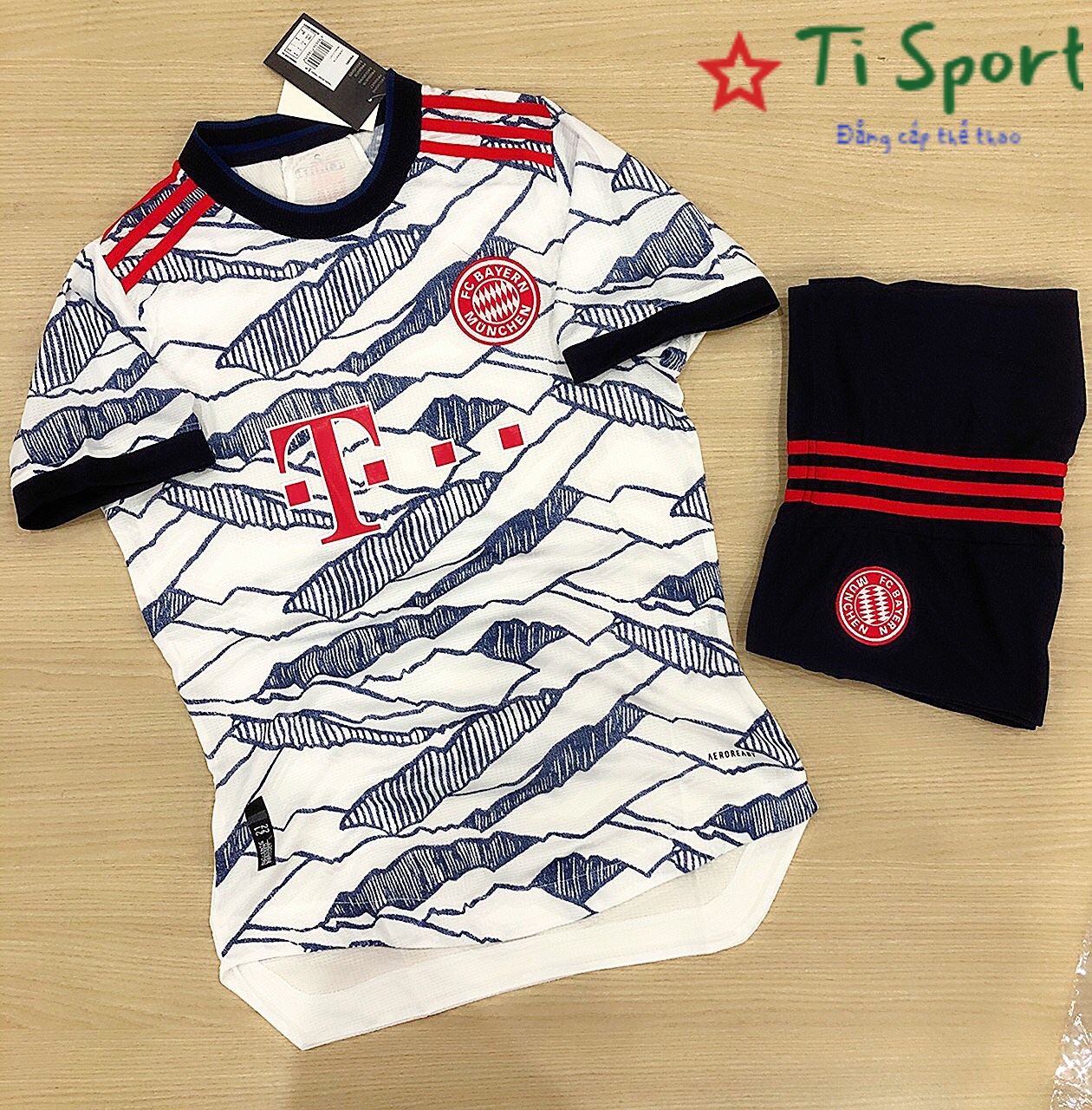 Áo bóng đá Bayern Munich-Mẫu Trắng Xám 2022-Chất Polyester Thái Cao Cấp