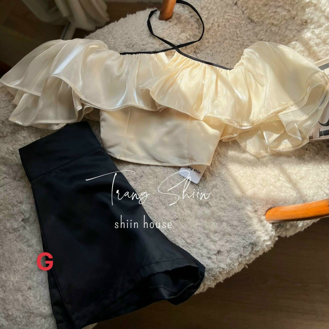 Set áo trễ vai tay bồng công chúa kèm quần váy chữ a siêu hot