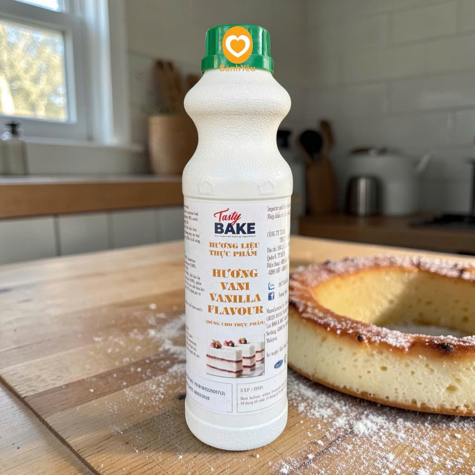 Hương Vani Vanilla Flavour Tasty Bake Thơm Dịu Chai 900g