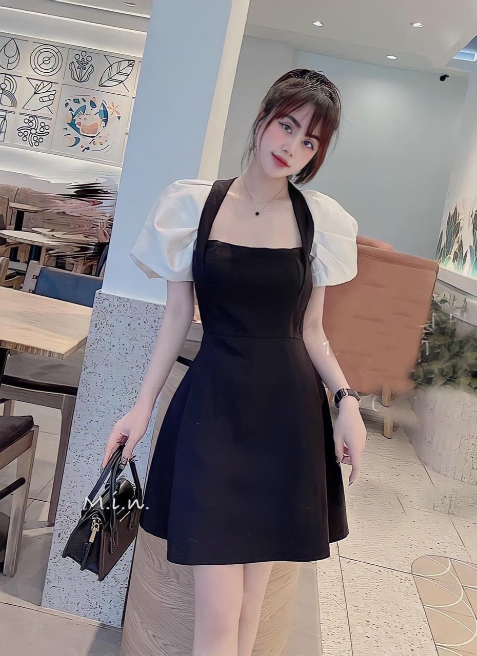 [ Flash voucher 50k Mẫu Mới 2023 ] Đầm tapta tay phồng form dáng chữ A dễ thương váy xòe midi cổ vuông hở lưng sang trọng