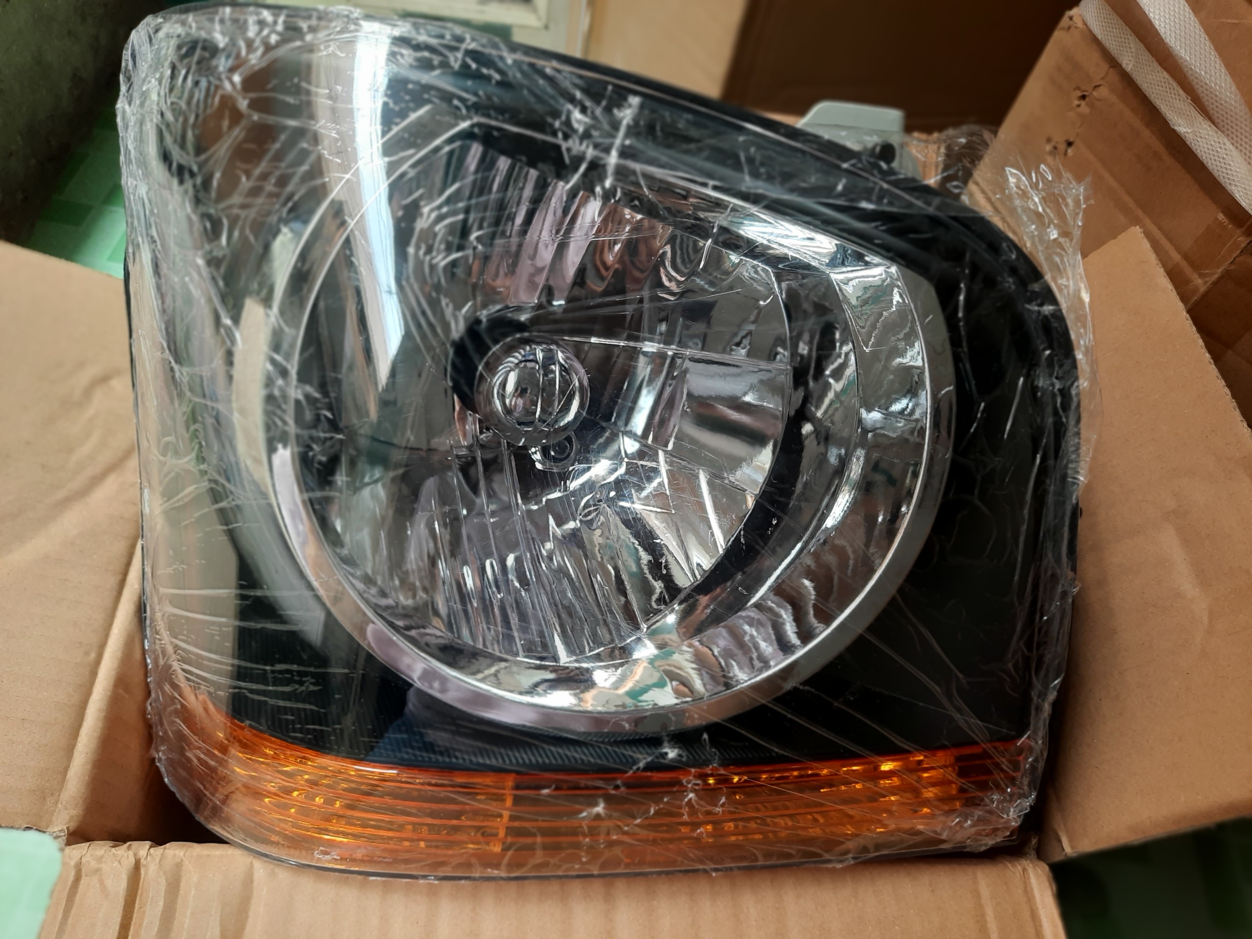 Đèn pha xe tải kia k125/k190/k2700