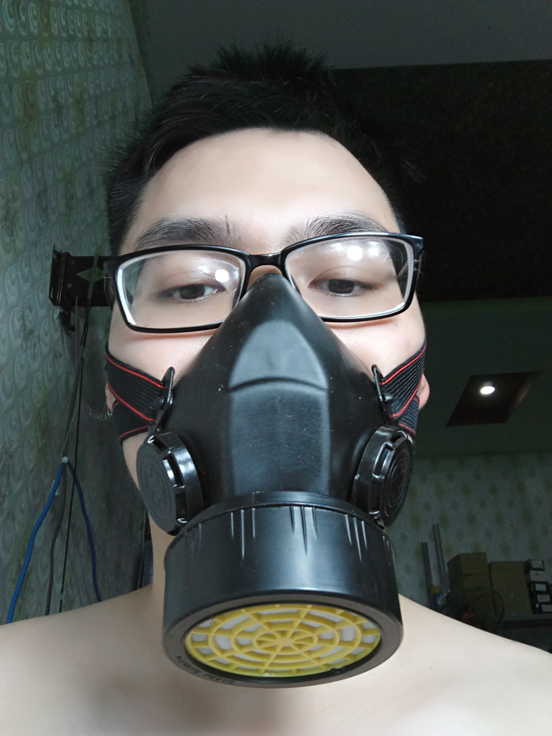 Mặt nạ phòng độc đơn