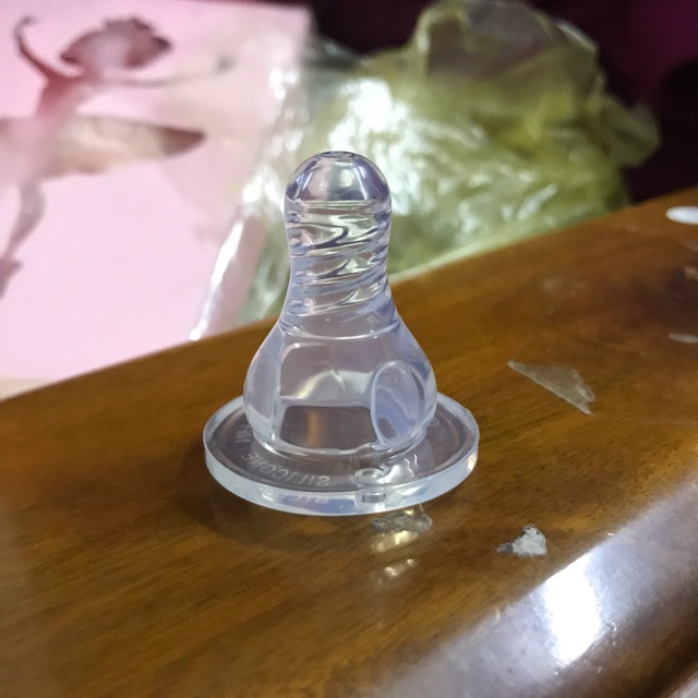 Núm ti cổ hẹp