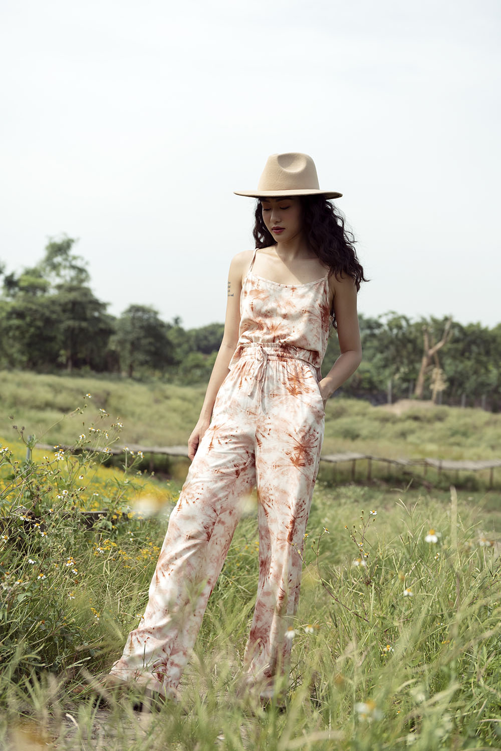 Quần dài lưng thun nữ DOTTIE hồng - Q0106