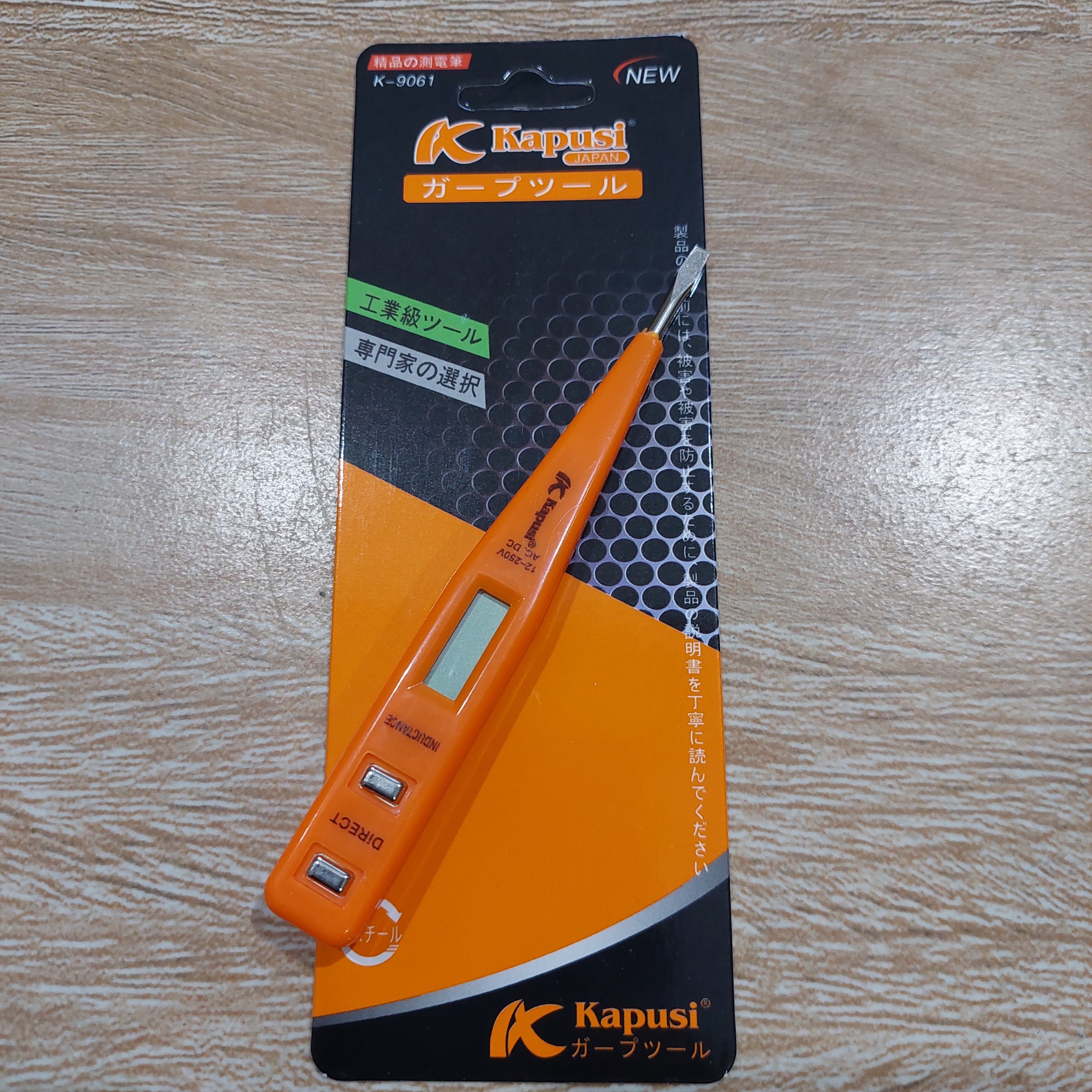Bút thử điện không chạm hiện số - Kapusi, bút thử điện cảm ứng , hiện số khi có dòng điện Bút thử điện kỹ thuật số bút thử điện điện tử màn hình LCD kèm đèn Neon, hiển thị nhanh và chính xác, có quai gài áo