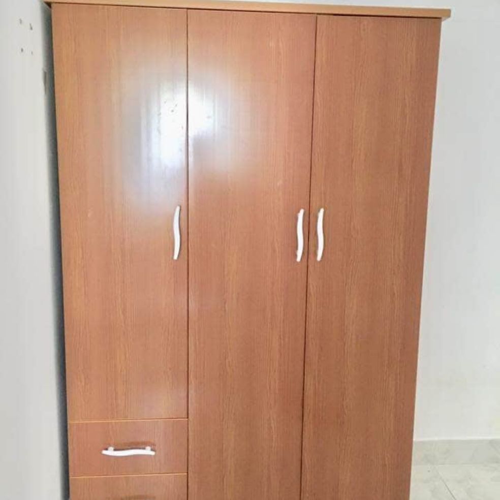 K ship tỉnh, chỉ ship HCM, Biên Hoà, Bình Dương. tủ 3 cánh giả gỗ sồi đỏ 1m8x1m2, tủ nhựa đài loan, tủ quần áo người lớn, tủ nhựa, tủ đựng quần áo,chỉ ship HCM, Bình Dương, Biên Hoà, K ship tỉnh