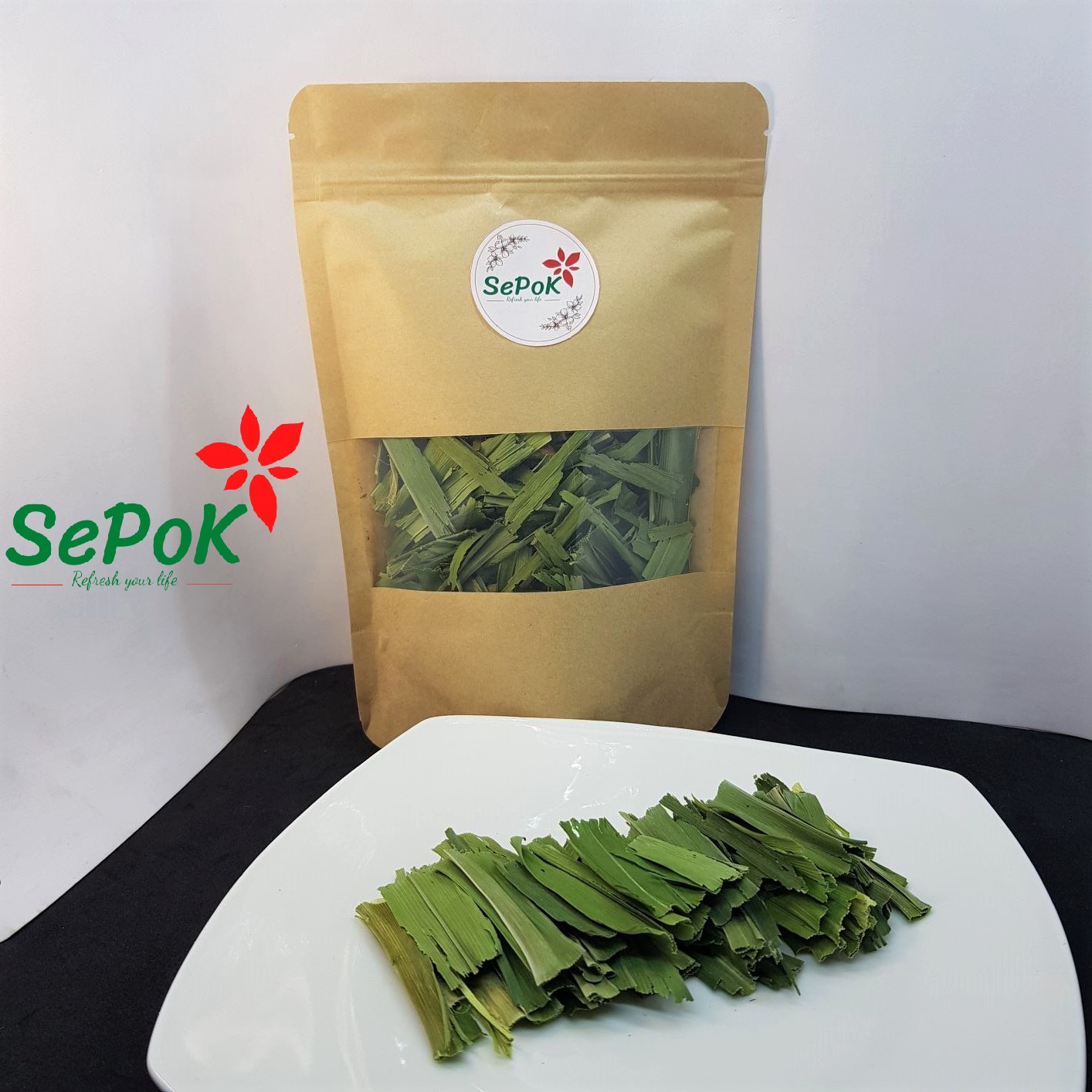 Lá dứa sấy khô 100g-Sepok - Thơm nức mũi, Sấy lạnh giữ nguyên màu sắc và hương vị.