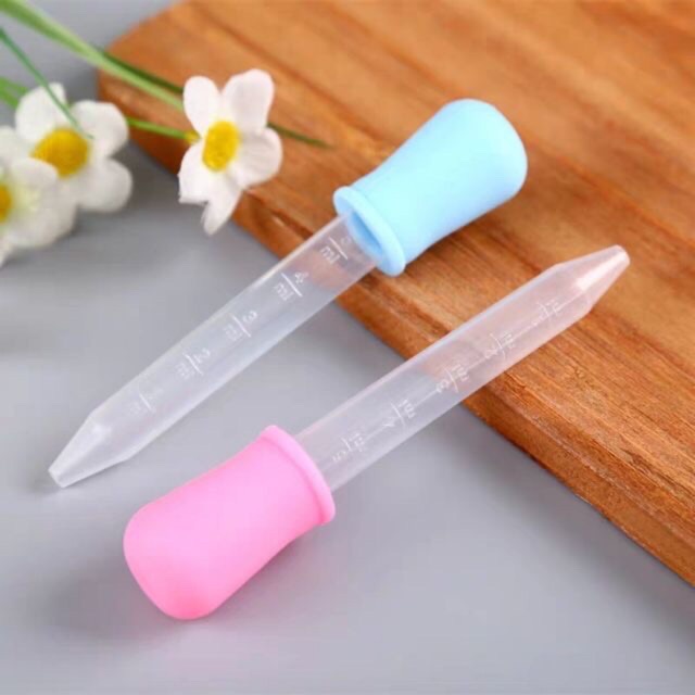 ỐNG HÚT SỮA, BÓN THUỐC LOẠI 5ML KGG