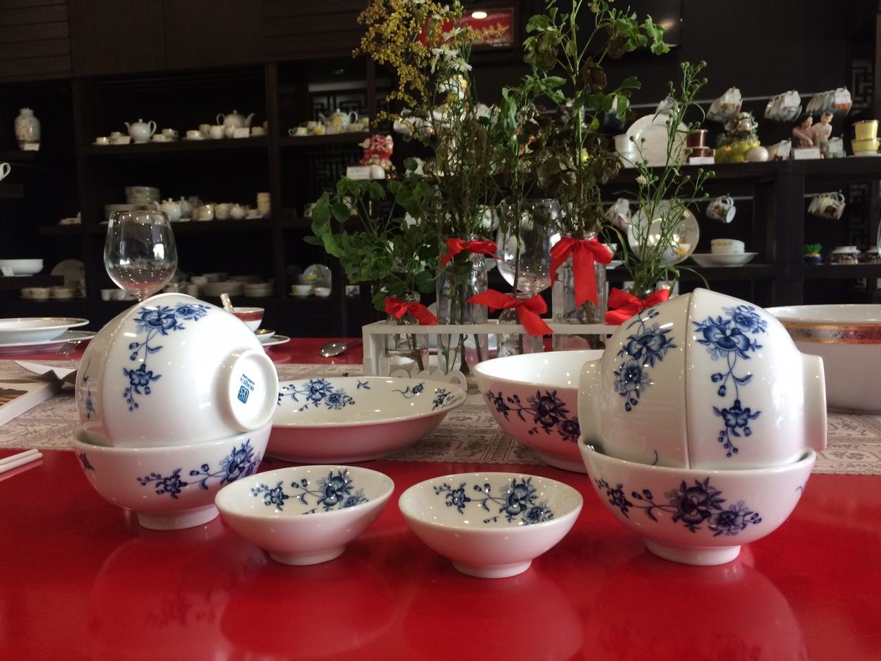 Bộ chén dĩa sứ Minh Long 10 sản phẩm Jasmine lys Hoa Rừng dùng cho gia đình, sứ đẹp cao cấp dùng đãi khách, tặng quà tết - bộ bàn ăn