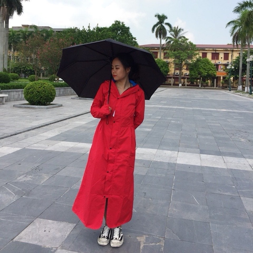 💙 XẢ KHO 💙 áo mưa măng tô 2 lớp vải siêu chống nước, siêu chống rét cực đẹp cho chị em - Size từ 40-79kg