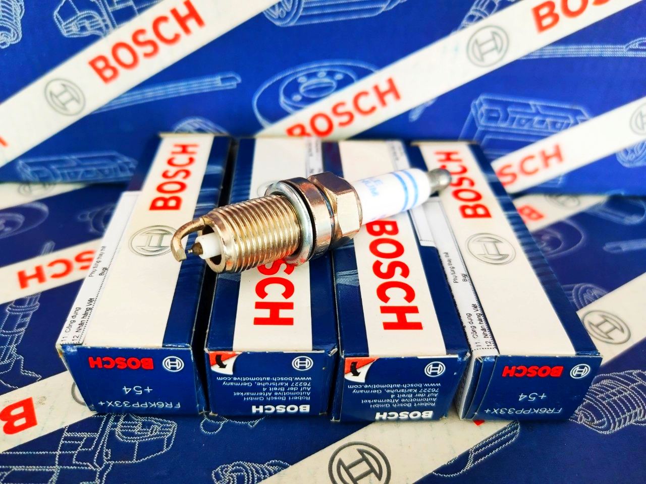 Bugi bosch chân ngắn tuýp 16 ren 14 - toyota vios altis hyundai kia mitsubishi bmw mercedes