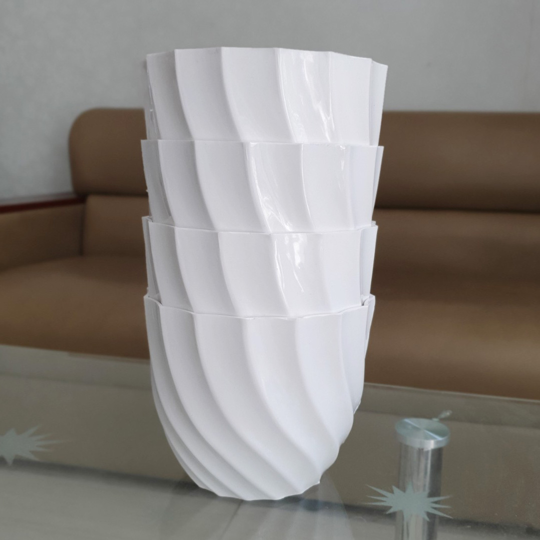 [HCM]Bộ 4 chậu hoa hình ốc xoắn màu trắng nhựa dày đẹp 17x14cm Chất liệu: nhựa PP dày dặn bền chắc Chất nhựa bóng láng dễ vệ sinh lau chùi - Thiết kế xinh xắn đáng yêu