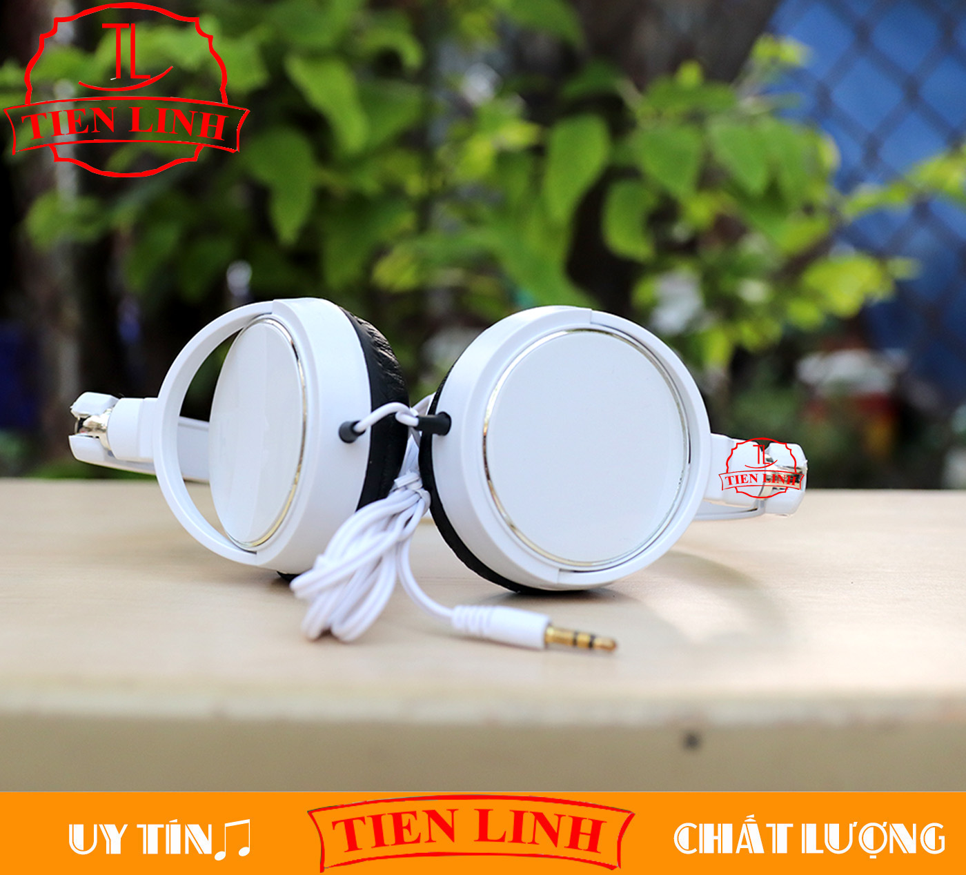 Tai nghe chụp tai F15+ có thể gấp gọn tiện lợi