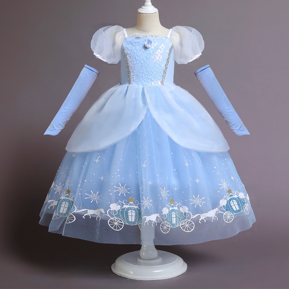 Disney làm váy cưới lấy cảm hứng từ các nàng công chúa  Ngôi sao