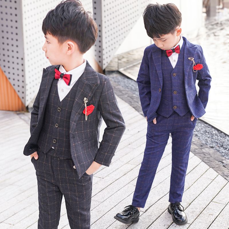 Áo vest kaki cho bé trai hàng thương hiệu Chippo diện Tết với phong cách Hàn