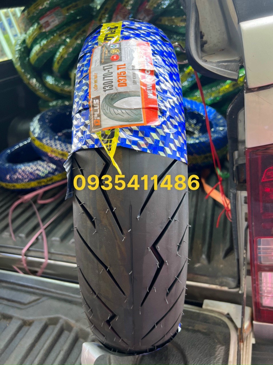 Lốp Xe Máy 130/70-17  cho Exciter 150cc, Winner 150cc, CBR