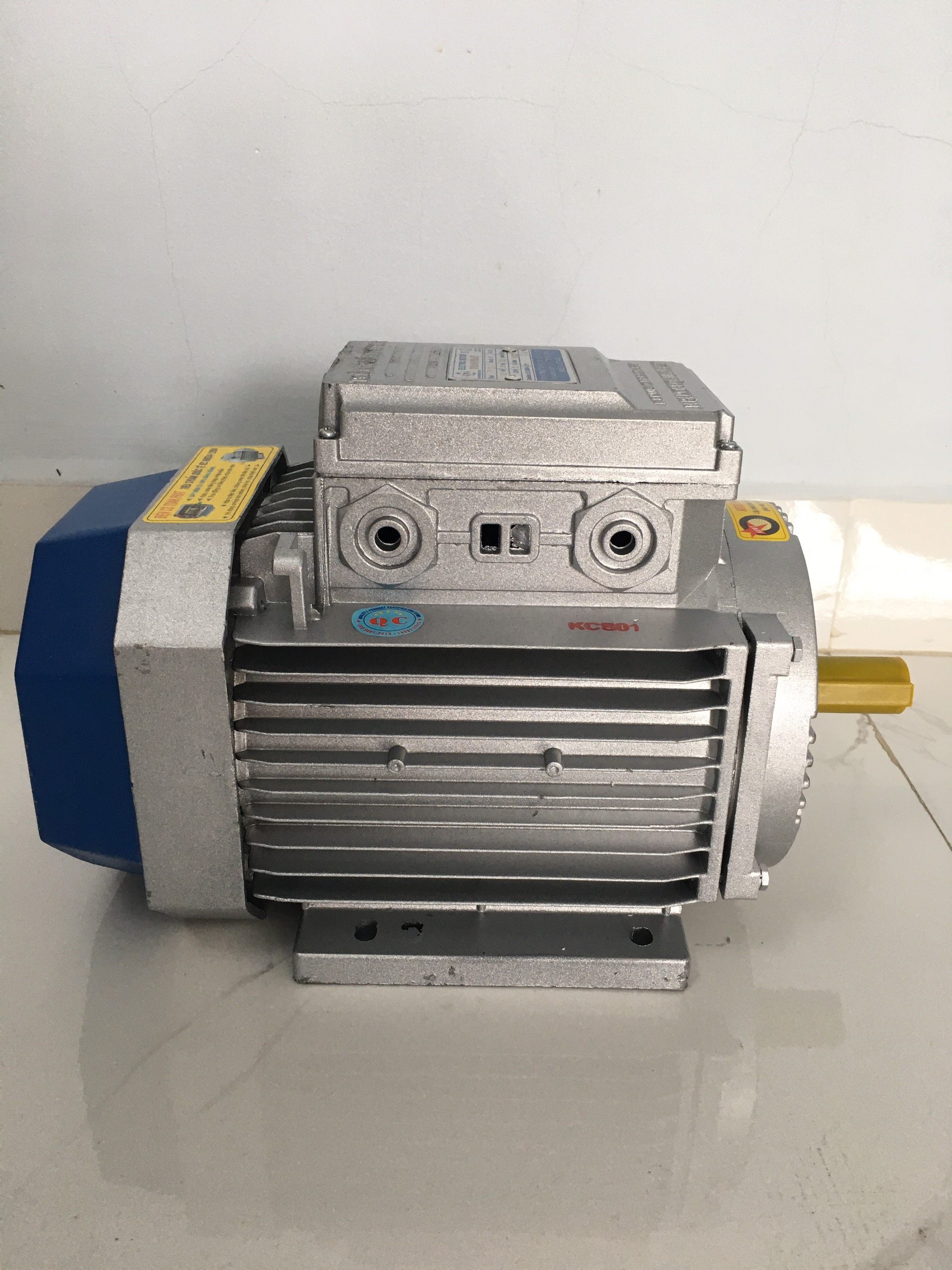 Động cơ điện mô tơ toàn phát 2.2kw 3hp điện 1 pha 2900 vòng phút