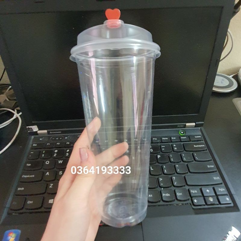 Sỉ 40 cốc nhựa nắp tim 700ml kèm nắp ukp