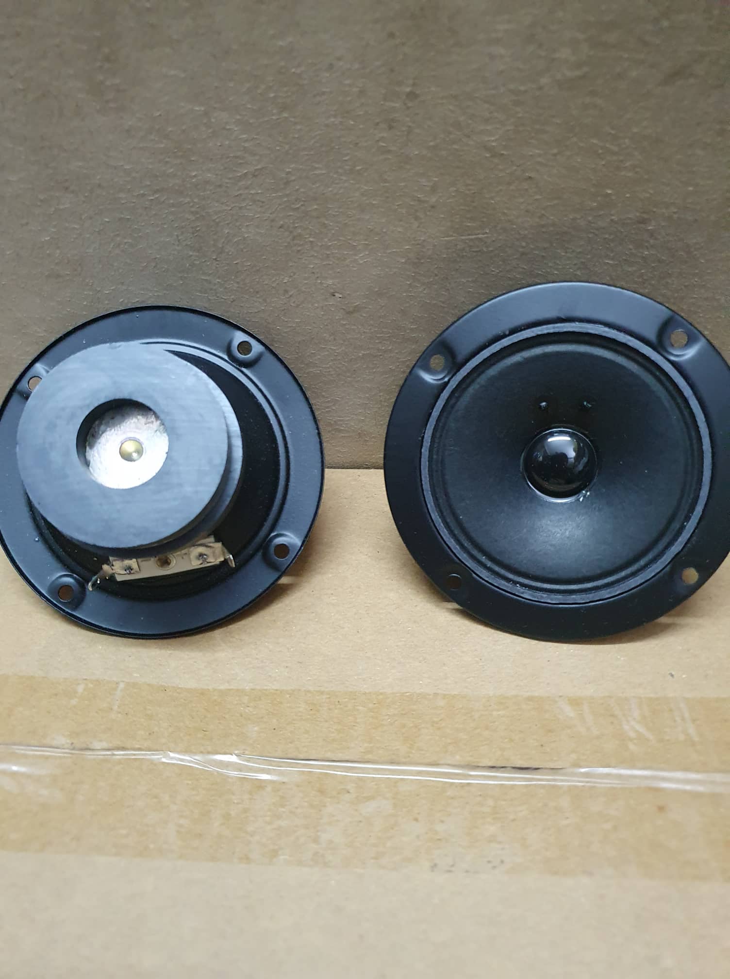 1 đôi loa tép 2 từ bmb