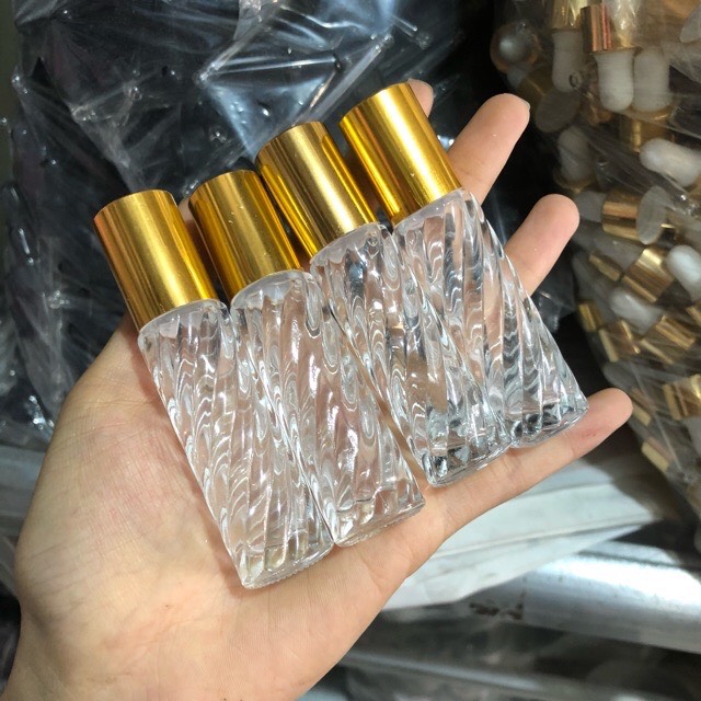 Chai chiết nước hoa bi lăn xoắn