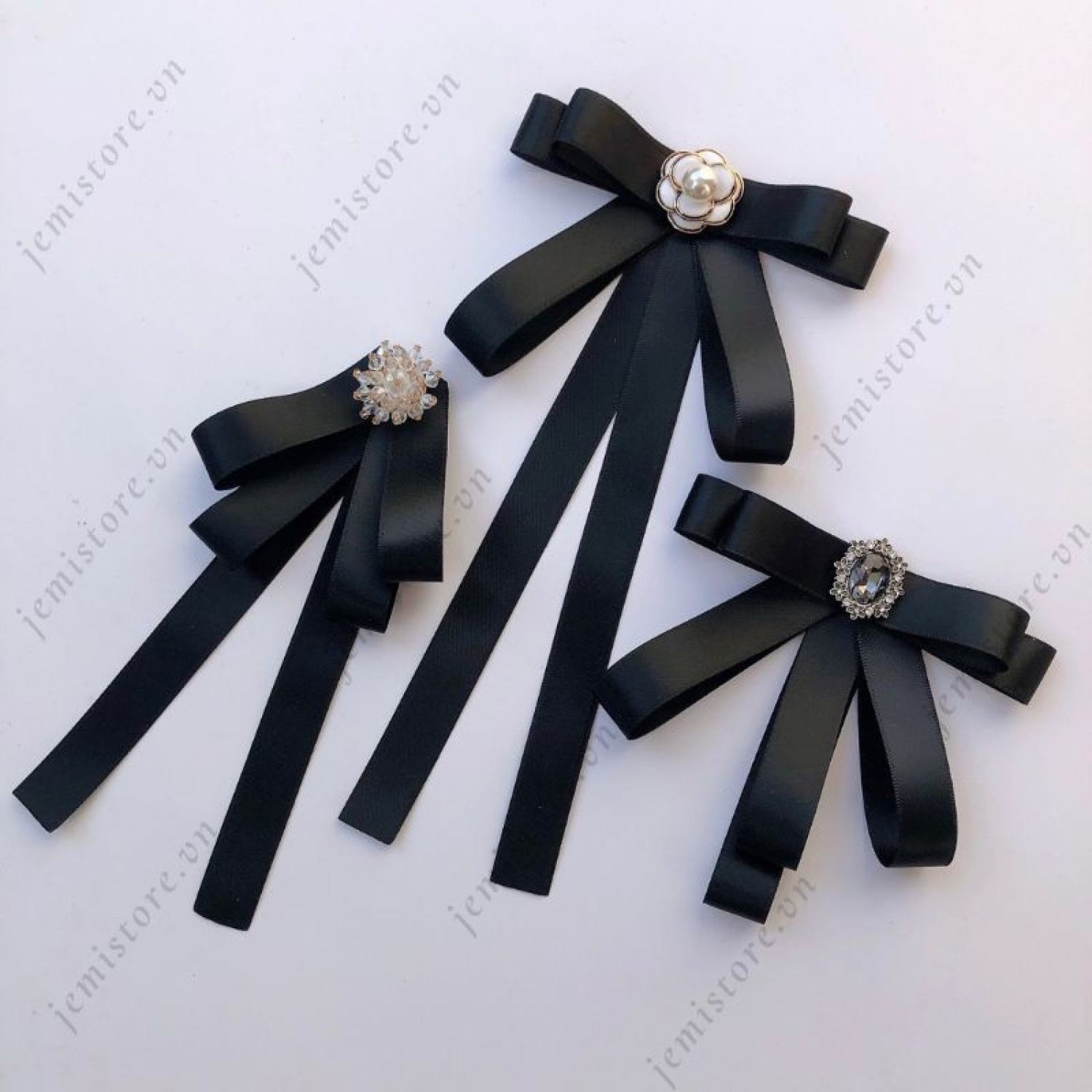 Tag cài áo sơ mi, nơ cài váy/cổ áo nữ