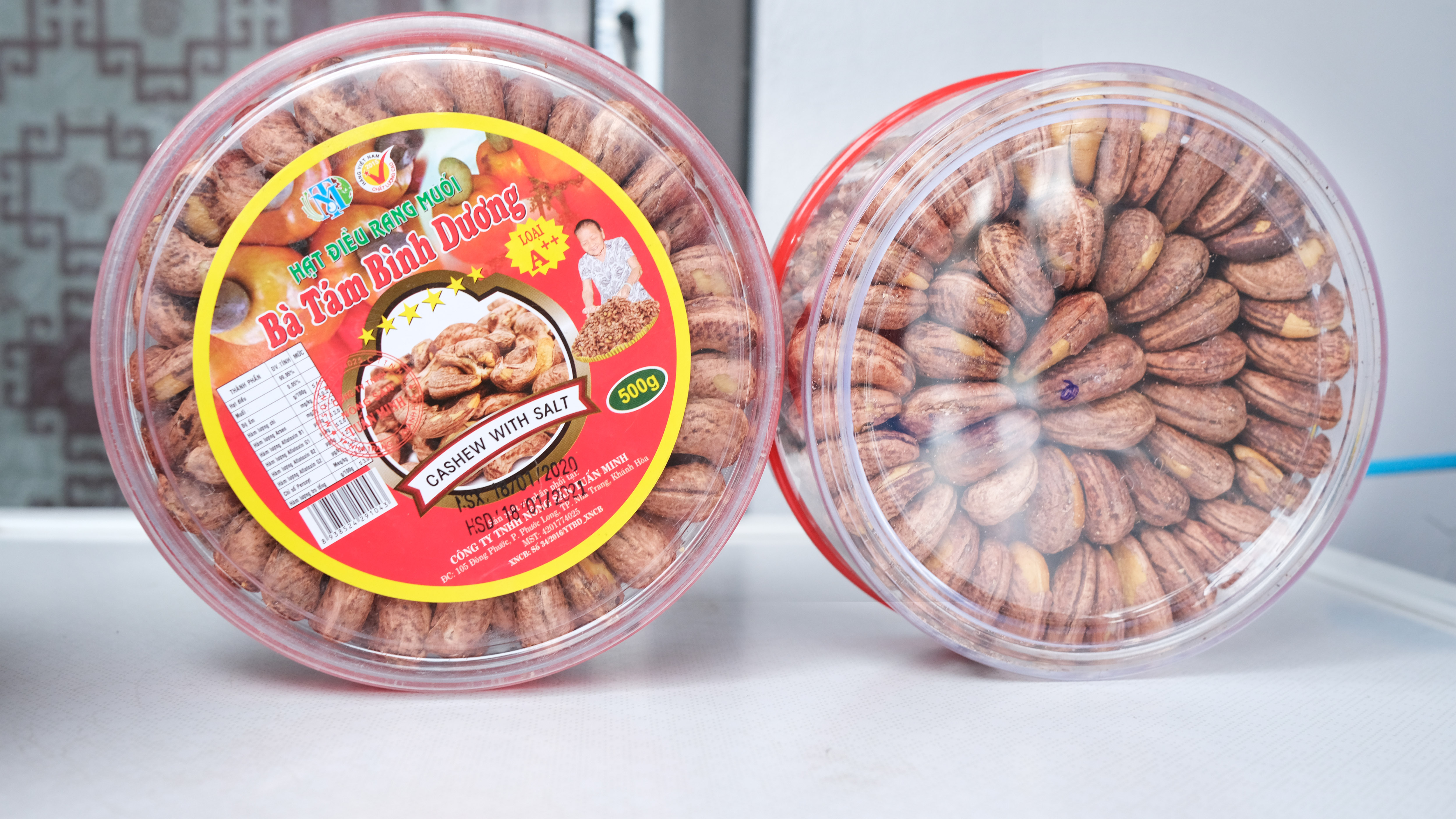 Hạt điều rang muối Bình Phước - hộp tròn 500gr