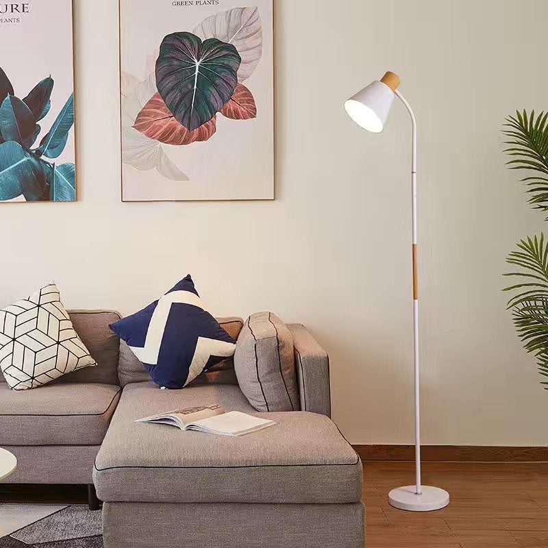 Đèn cây đứng trang trí phong cách Bắc Âu