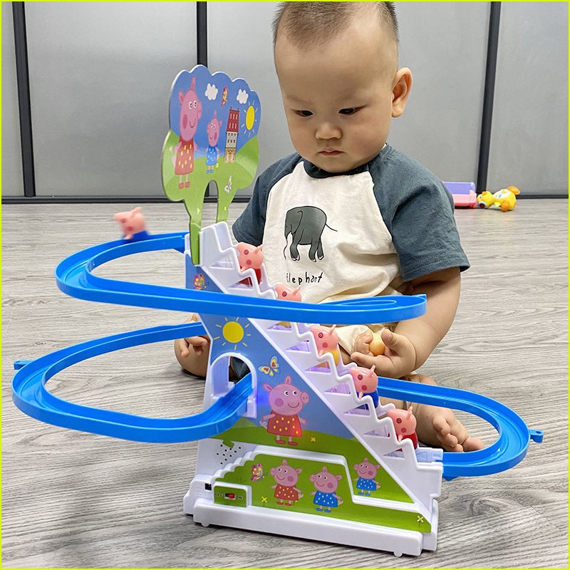 Bộ đồ chơi heo pepa leo cầu thang phát nhạc có đèn ngộ nghĩnh