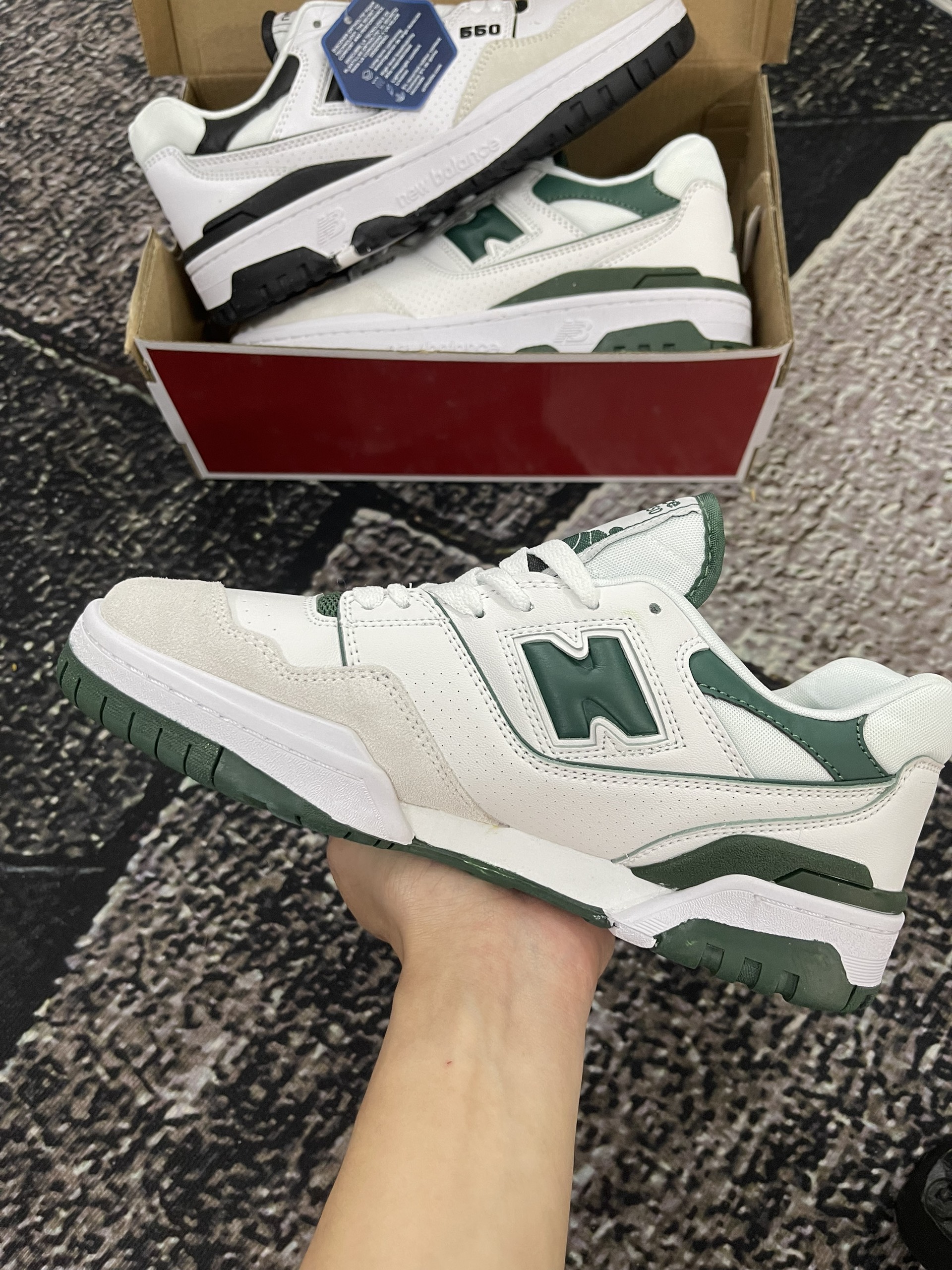 Giày new balance 550 trắng xanh - bản s.c + tặng thêm 1 bộ dây +
