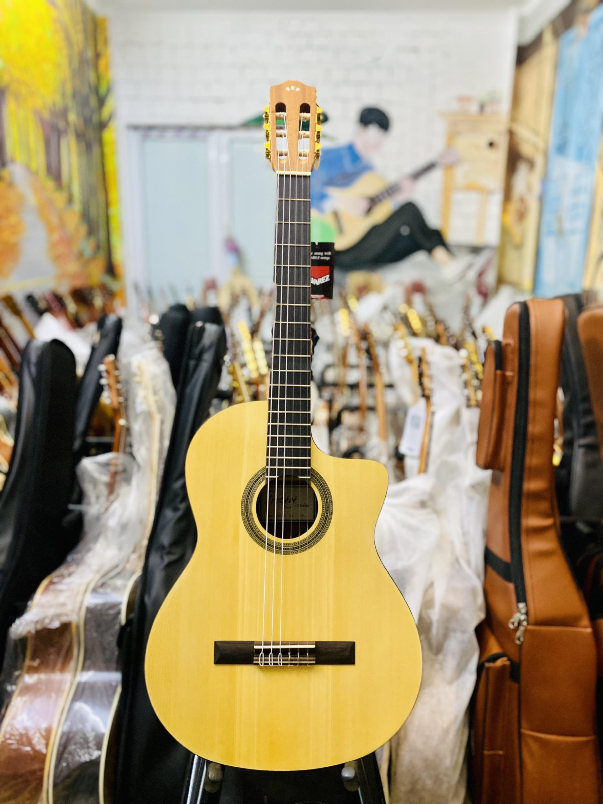 Đàn Guitar Cordoba C1M-CE – EQ Fishman không đục lắp trong